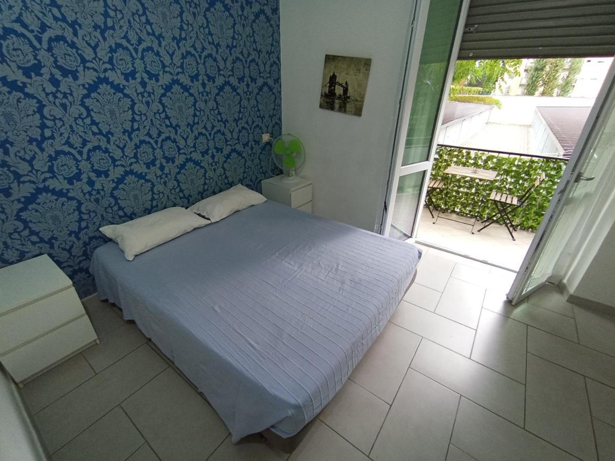 Apartament Famagosta Milano Appartement Buitenkant foto