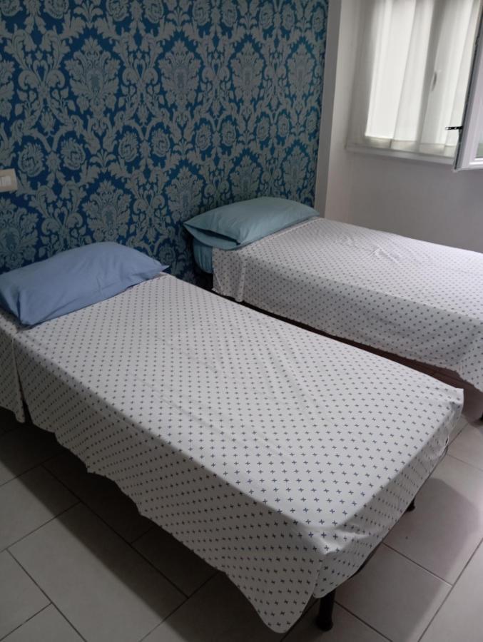 Apartament Famagosta Milano Appartement Buitenkant foto